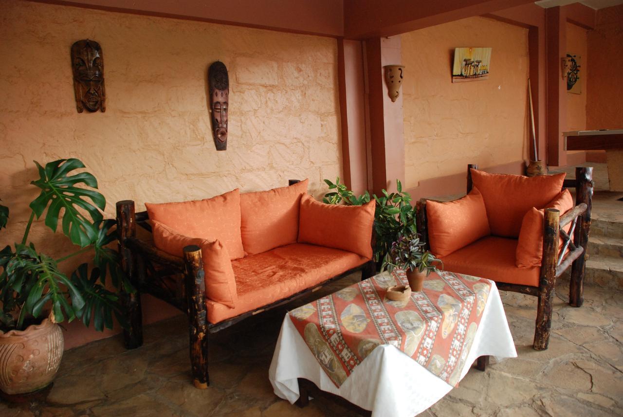 Osoita Lodge Nairobi Esterno foto
