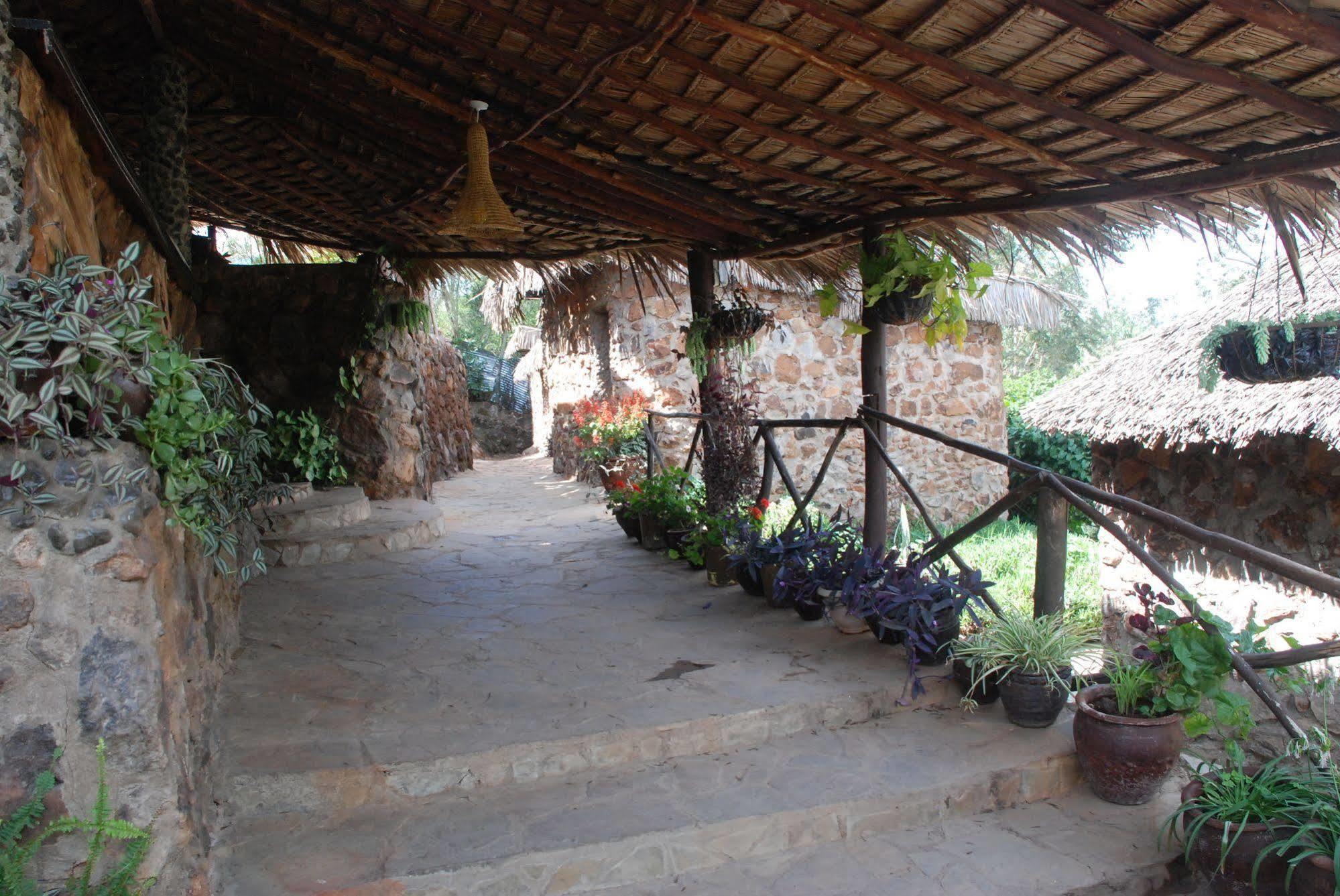 Osoita Lodge Nairobi Esterno foto