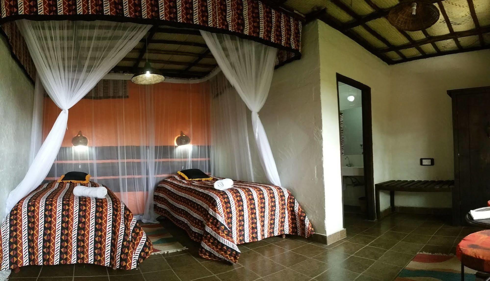 Osoita Lodge Nairobi Esterno foto