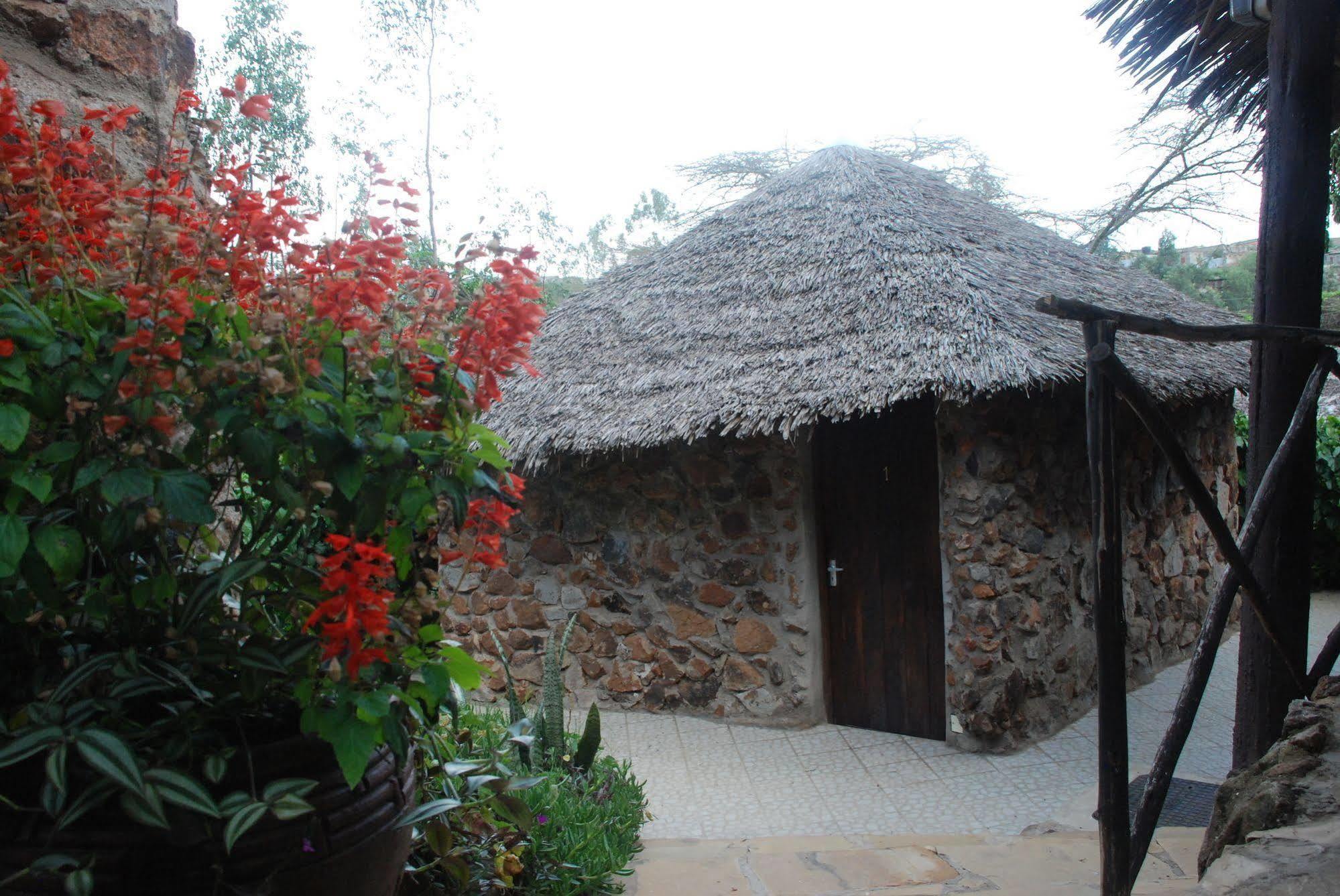 Osoita Lodge Nairobi Esterno foto